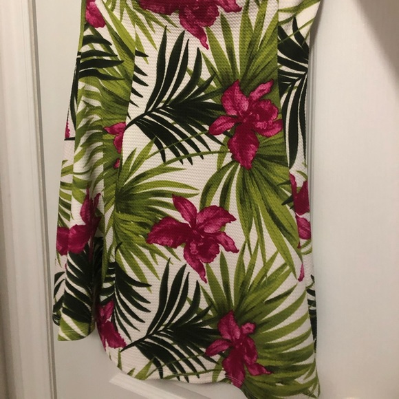 Tropical Printed Dress - Picture 2 of 2